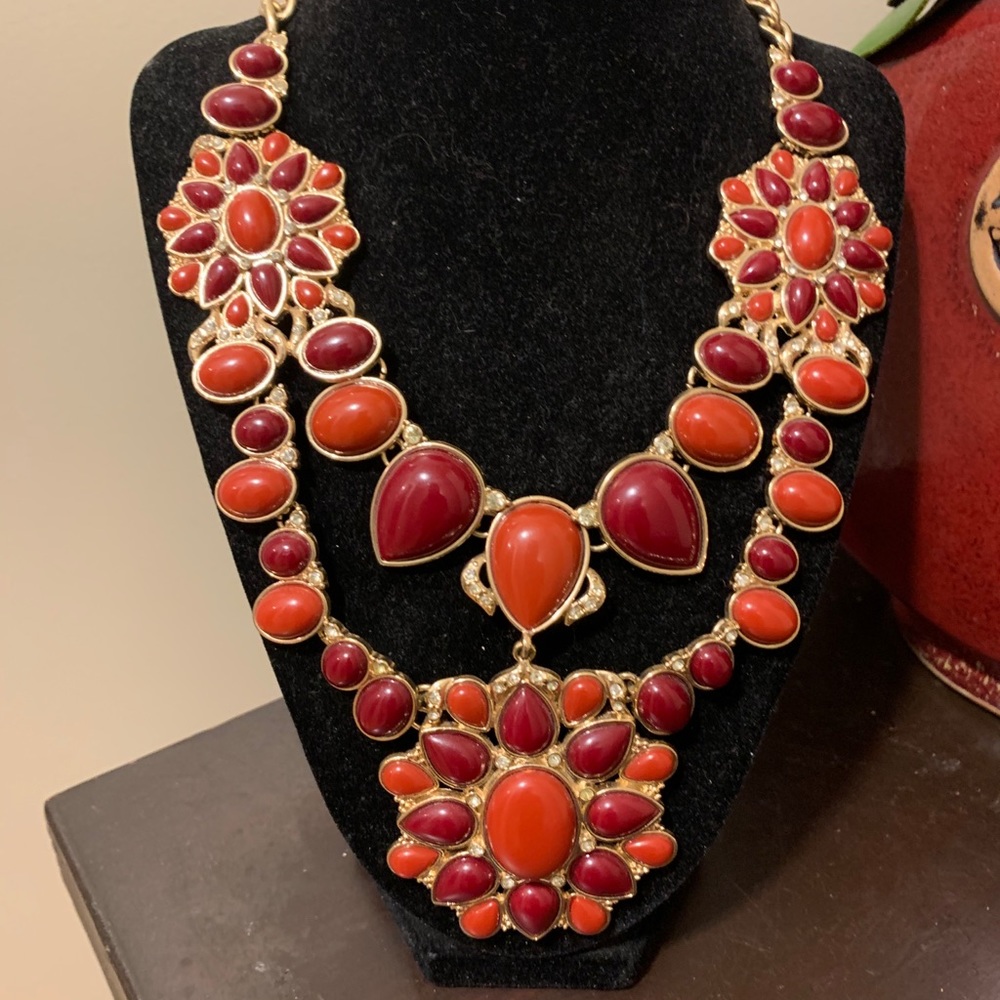 Burgundy stone statement necklace